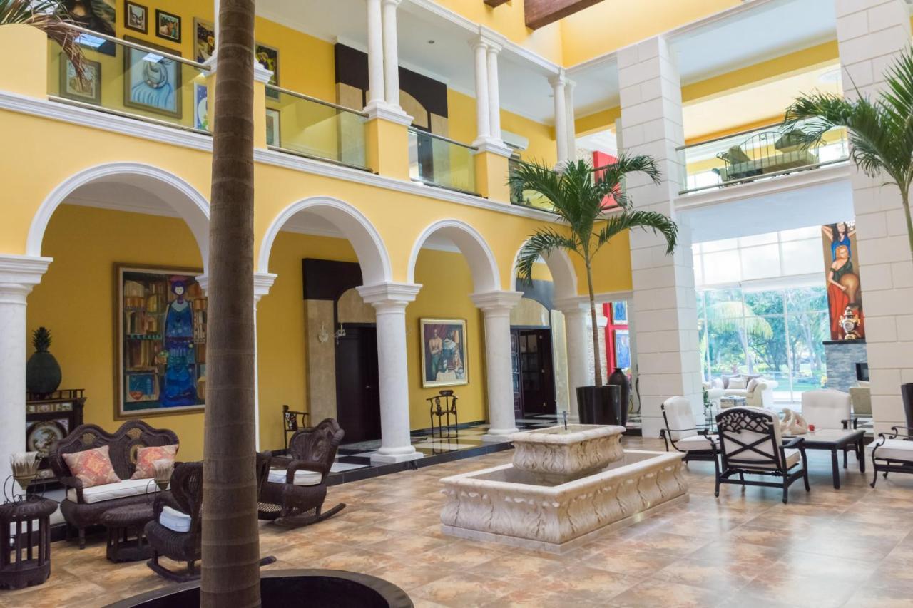 Hotel Boutique Mansion La Ceiba เมริดา ภายนอก รูปภาพ